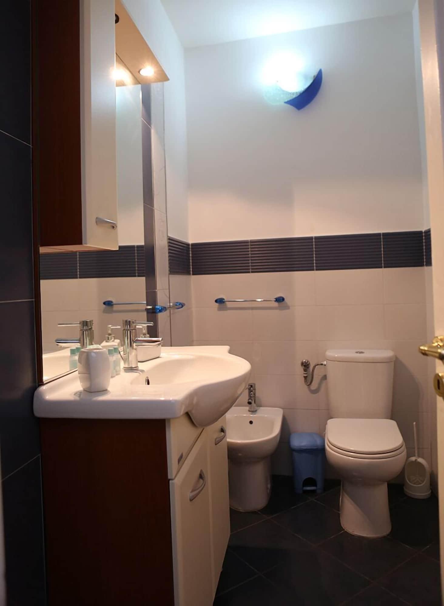 Le 3 B Bed & Breakfast Catania Bagian luar foto