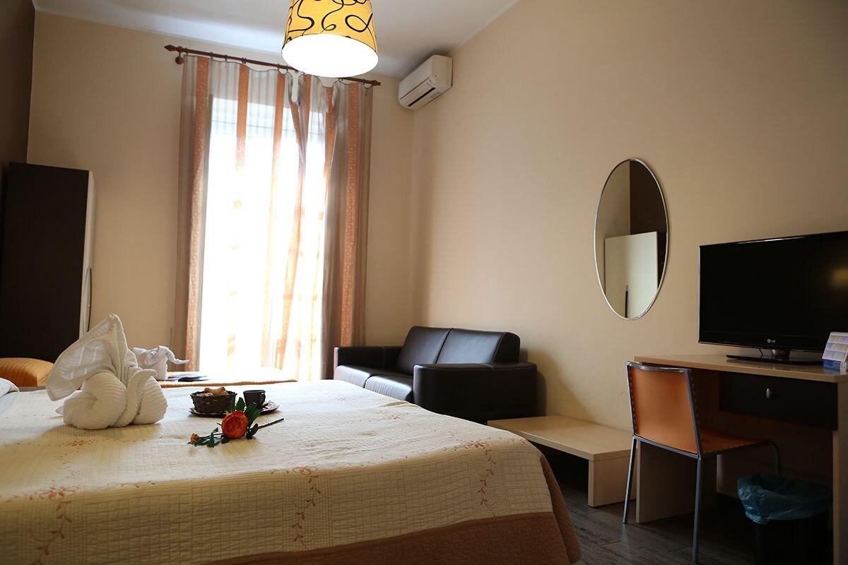 Le 3 B Bed & Breakfast Catania Bagian luar foto
