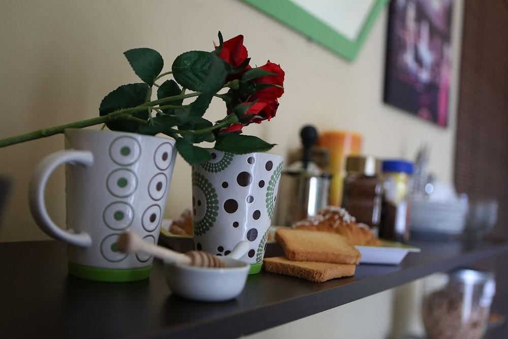 Le 3 B Bed & Breakfast Catania Bagian luar foto